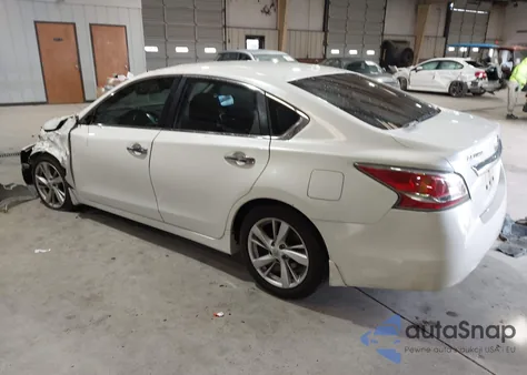 2015 Nissan Altima 2.5 Sv from USA, damaged, VIN 1N4AL3AP1FC292585